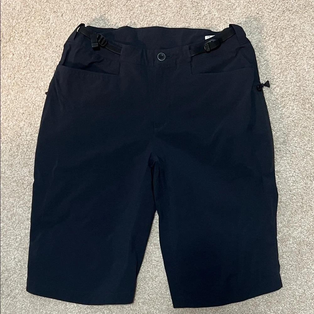 Men's Black Shuttle Mountain Bike Shorts L - Picture 1 of 10